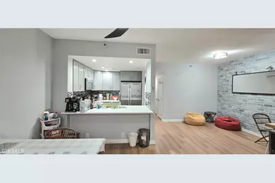 730 W 4th #203, Long Beach, CA 90802 - Photo 27