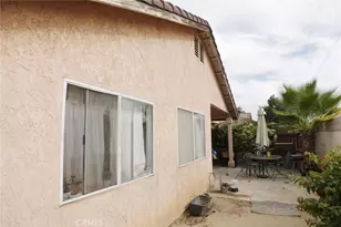 14419 Woodland Dr, Fontana, CA 92337 - Photo 15