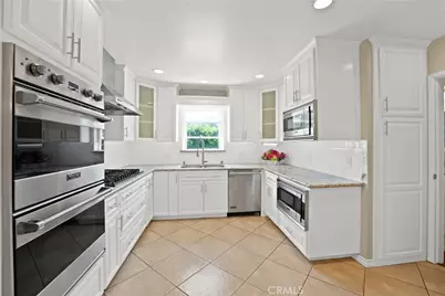 112 N Garfield Place, Monrovia, CA 91016 - Photo 9