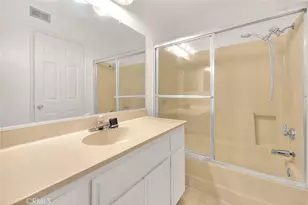 460 Oak St, Glendale, CA 91204 - Photo 19