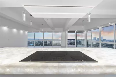 10790 Wilshire Boulevard #806, Los Angeles, CA 90024 - Photo 11