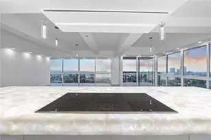 10790 Wilshire Blvd, Los Angeles, CA 90024 - Photo 11