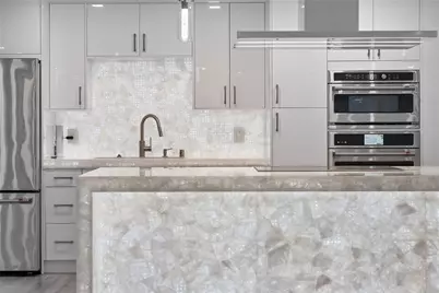 10790 Wilshire Boulevard #806, Los Angeles, CA 90024 - Photo 49