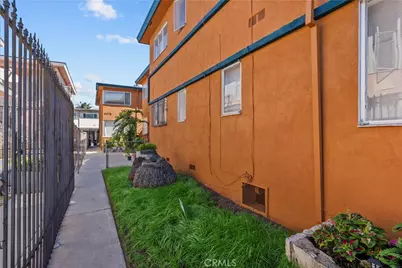 4015 Palmwood Drive, Los Angeles, CA 90008 - Photo 7