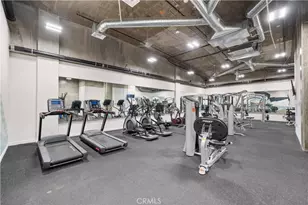 709 E Walnut Street, Pasadena, CA 91101 - Photo 27