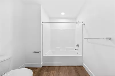 709 E Walnut Street #417, Pasadena, CA 91101 - Photo 29