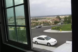 12022 Loyola Ct, Fontana, CA 92337 - Photo 7