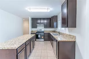 12022 Loyola Ct, Fontana, CA 92337 - Photo 15