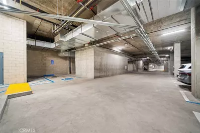 709 E Walnut Street #420, Pasadena, CA 91101 - Photo 35