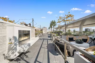 709 E Walnut Street #420, Pasadena, CA 91101 - Photo 27