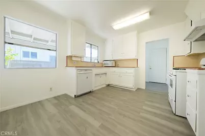419 W Martinshire, Carson, CA 90745 - Photo 5