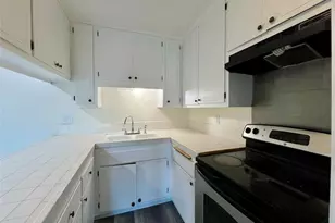 406 W Regent, Inglewood, CA 90301 - Photo 7