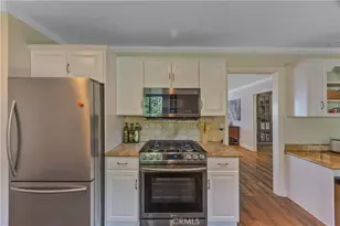 1425 Hastings Ranch Dr, Pasadena, CA 91107 - Photo 17