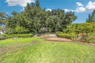 827 Hampton Rd, Arcadia, CA 91006 - Photo 13