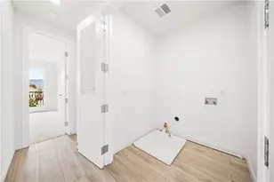 126 N New Ave, Monterey Park, CA 91755 - Photo 31