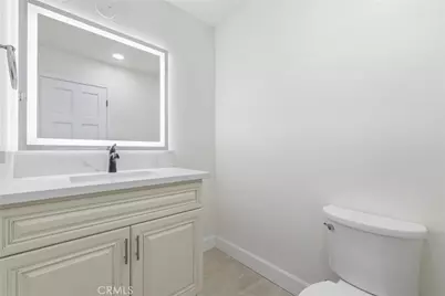 2005 Mt Vernon, Riverside, CA 92507 - Photo 11