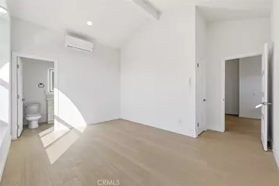 2005 Mt Vernon, Riverside, CA 92507 - Photo 25