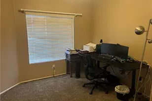 1800 Windermere Dr, Lancaster, CA 93534 - Photo 7