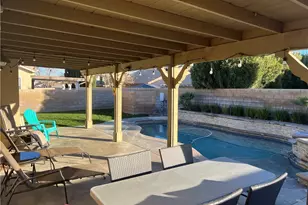 1800 Windermere Dr, Lancaster, CA 93534 - Photo 11