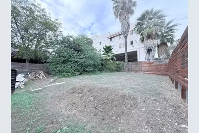 5217 Navarro Street, Los Angeles, CA 90032 - Photo 25