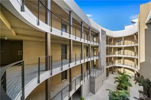 709 E Walnut Street, Pasadena, CA 91101 - Photo 19