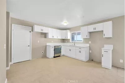 10937 7th Avenue, Hesperia, CA 92345 - Photo 9