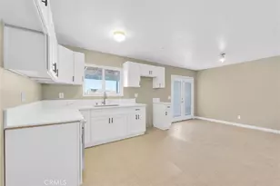 10937 Seventh Ave, Hesperia, CA 92345 - Photo 7