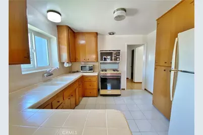 9654 Emperor Avenue, Arcadia, CA 91007 - Photo 5