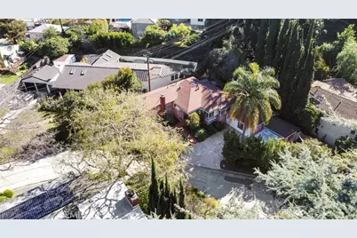 1948 Monon, Los Angeles, CA 90027 - Photo 47