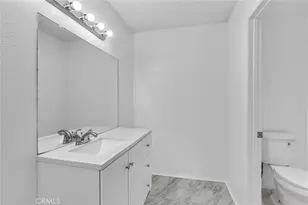7040 Tenbury Ct, San Diego, CA 92139 - Photo 21