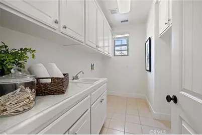 13347 Highstone Manor Court, Rancho Cucamonga, CA 91739 - Photo 31