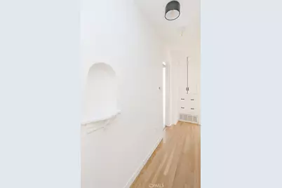 1361 Armadale Avenue, Los Angeles, CA 90042 - Photo 17