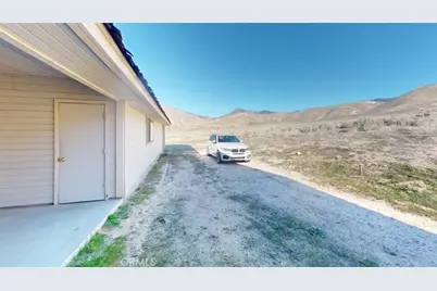 23400 Vanessa Avenue, Onyx, CA 93255 - Photo 23