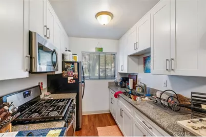 112 N Mar Vista Avenue, Pasadena, CA 91106 - Photo 21