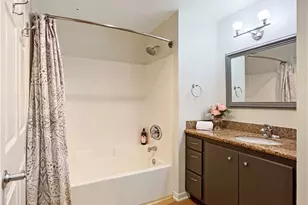 160 S Hudson, Pasadena, CA 91101 - Photo 13