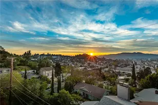 1241 Corona Dr, Glendale, CA 91205 - Photo 43