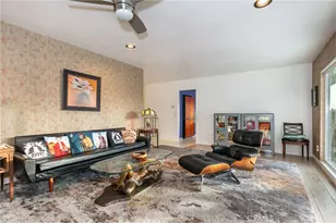 1241 Corona Dr, Glendale, CA 91205 - Photo 11