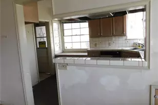 375 Eaton Dr, Pasadena, CA 91107 - Photo 13