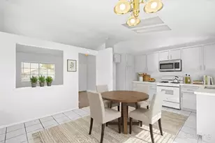 13339 Cabana Way, Victorville, CA 92392 - Photo 7