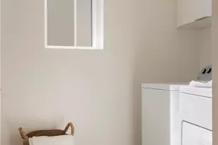 1025 White Knoll, Los Angeles, CA 90012 - Photo 21