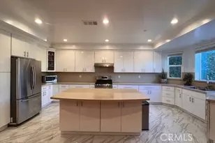 1665 W 221st St, Torrance, CA 90501 - Photo 3