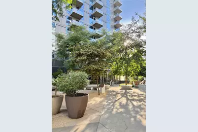 1100 S Grand #A109, Los Angeles, CA 90015 - Photo 19