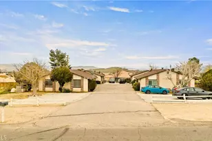 20209 Otoe Rd, Apple Valley, CA 92307 - Photo 1