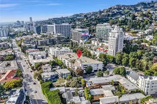 8400 De Longpre, West Hollywood, CA 90069 - Photo 23