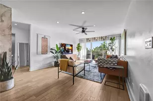 8400 De Longpre, West Hollywood, CA 90069 - Photo 3