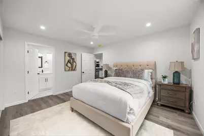 577 N Chester Avenue, Pasadena, CA 91106 - Photo 47