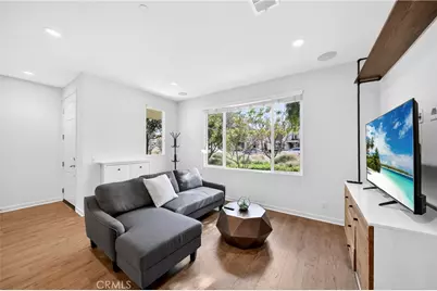 335 Magnet, Irvine, CA 92618 - Photo 5