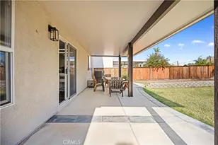23296 Tulip Ct, Corona, CA 92883 - Photo 39