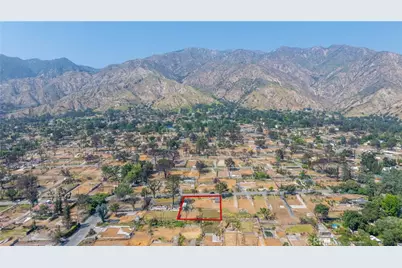 556 E Las Flores, Altadena, CA 91001 - Photo 5