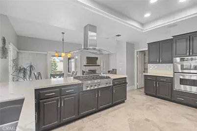 46 Los Felis, Pomona, CA 91766 - Photo 11